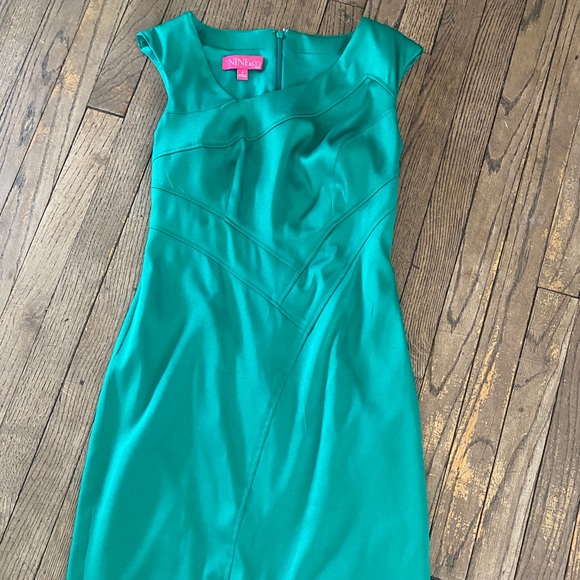 Nine & Co. Dresses & Skirts - Green Lined Dress